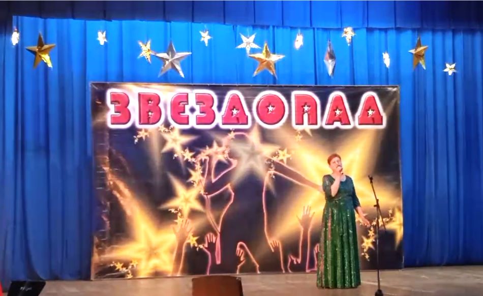 Звезд 25